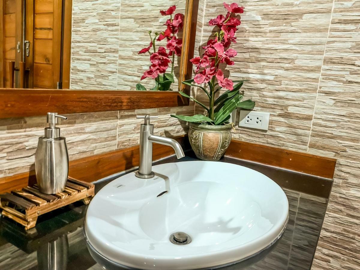 Khanom Sea Breeze Apartment Exteriér fotografie